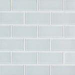 Gardenia Glass 2x4x8mm